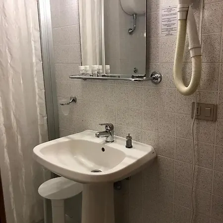布甘维雷亚住宅酒店 公寓式酒店 3*